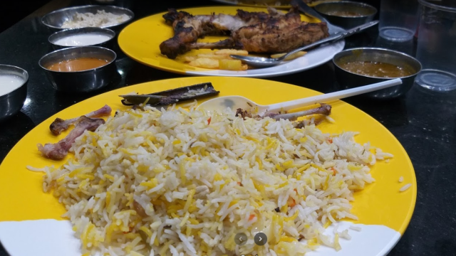 مطعم ليجند في الدوحة ( الاسعار + المنيو + الموقع )