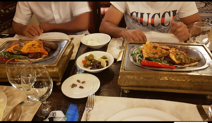مطعم النبلاء في الدوحة 