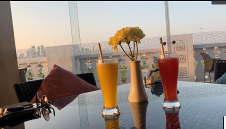 مطعم الشرفة في الدوحة 
