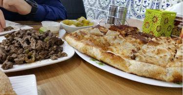 مطعم بحري للفطائر والبيتزا الدوحة