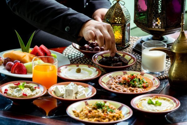 أفضل مطعم سحور رمضان في الدوحة (الاسعار + المنيو + الموقع)